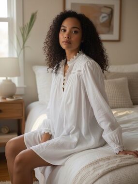 Priamo Cotton Summer White Pintuck Lace Night Shirt